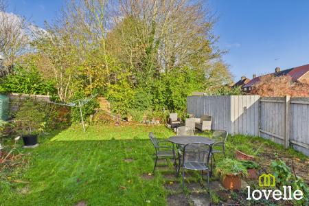 2 bedroom Semi-detached house for sale in Southwood Avenue, Cottingham, East Riding of Yorkshire, HU16