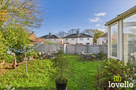 2 bedroom Semi-detached house for sale in Southwood Avenue, Cottingham, East Riding of Yorkshire, HU16