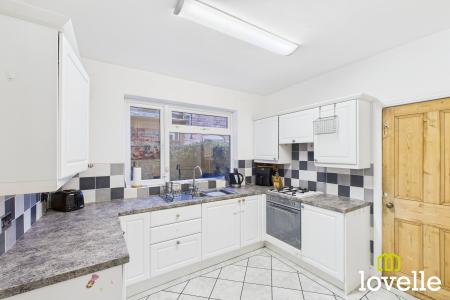 3 bedroom Terraced House for sale in Marlborough Avenue, Kingston upon Hull, HU5