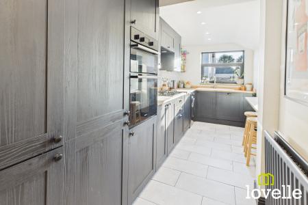 3 bedroom Terraced House for sale in New Village Road, Cottingham, East Riding of Yorkshire, HU16