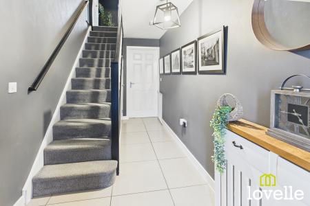 4 bedroom Detached house for sale in Hodgson Close, Cottingham, East Riding of Yorkshire, HU16