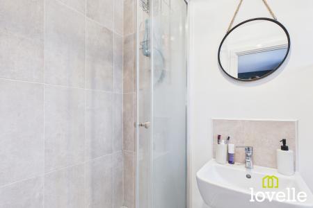 4 bedroom Detached house for sale in Hodgson Close, Cottingham, East Riding of Yorkshire, HU16