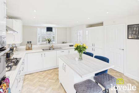 4 bedroom Detached house for sale in Radcliffe Grove, Cottingham, HU16