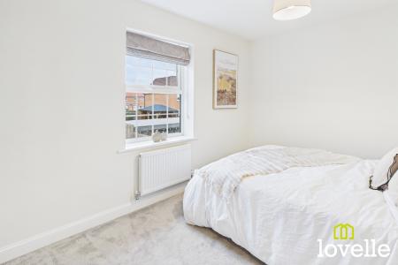 4 bedroom Detached house for sale in Radcliffe Grove, Cottingham, HU16