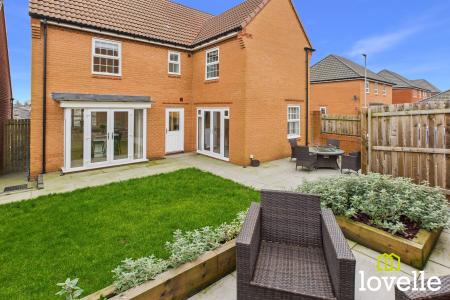 4 bedroom Detached house for sale in Radcliffe Grove, Cottingham, HU16