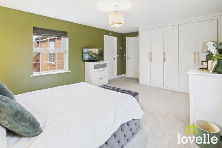 4 bedroom Detached house for sale in Radcliffe Grove, Cottingham, HU16