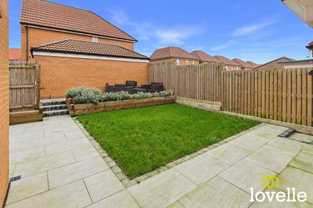 4 bedroom Detached house for sale in Radcliffe Grove, Cottingham, HU16