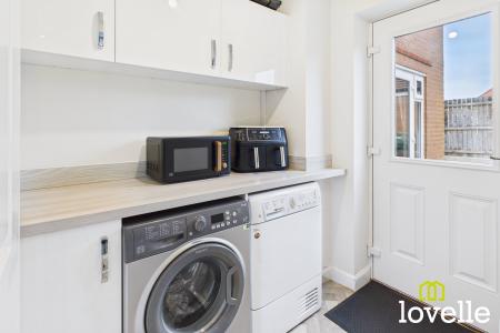 4 bedroom Detached house for sale in Radcliffe Grove, Cottingham, HU16