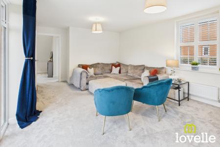 4 bedroom Detached house for sale in Radcliffe Grove, Cottingham, HU16