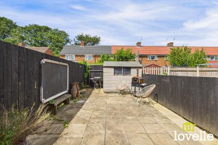 1 bedroom Flat for sale in Dixon Court, Cottingham, East Riding of Yorkshire, HU16