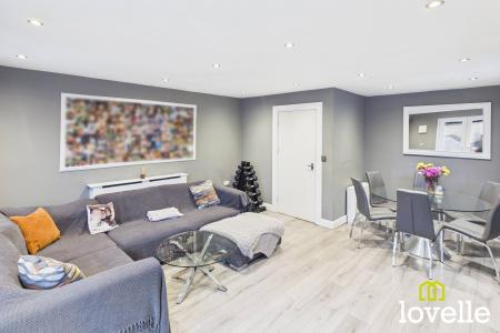 4 bedroom Town house for sale in Inglemire Lane, Cottingham, East Riding of Yorkshire, HU16