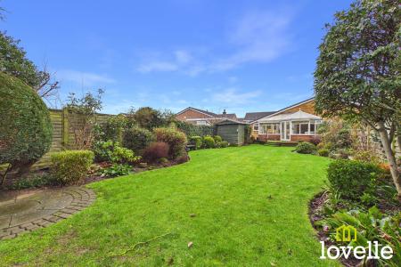 2 bedroom Semi-detached bungalow for sale in The Wolds, Cottingham, HU16