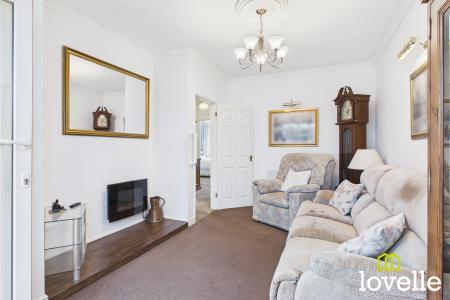 2 bedroom Semi-detached bungalow for sale in The Wolds, Cottingham, HU16