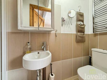 3 bedroom Detached house for sale in Chapel Lane, Morton, DN21