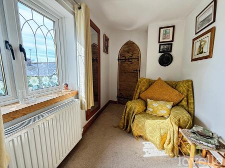 3 bedroom Detached house for sale in Chapel Lane, Morton, DN21