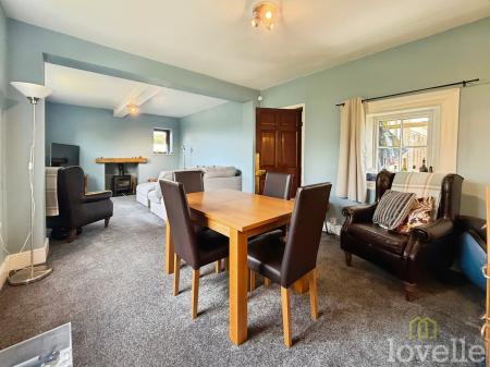 3 bedroom Detached house for sale in Dog Duck Lane, Morton, DN21