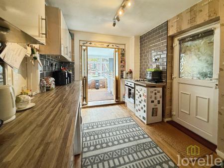 High Street, Walkeringham, DN10