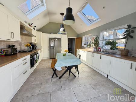 Main Street, West Stockwith, DN10