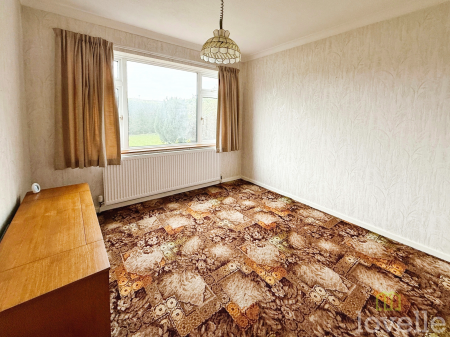 3 bedroom Detached house for sale in Middlefield Lane, Gainsborough, DN21