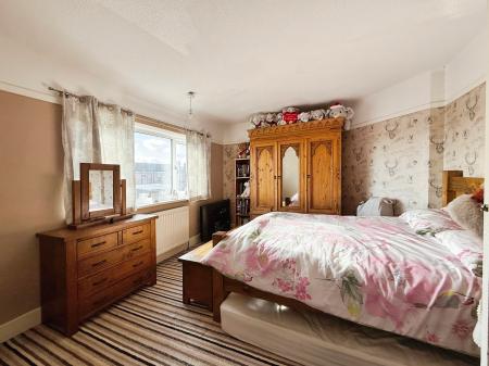 4 bedroom End of terrace house for sale in Minden Place, Hemswell Cliff, DN21