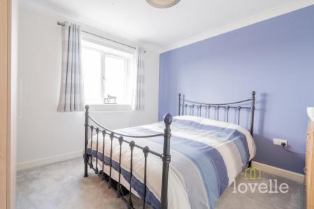 4 bedroom Detached house for sale in Owens View, Blyton, DN21