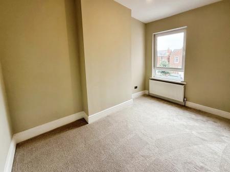 3 bedroom Semi-detached house for sale in Ropery Road, Gainsborough, DN21