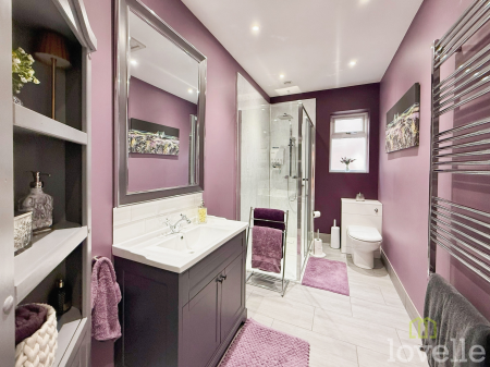 2 bedroom Detached bungalow for sale in Ulster Road, Gainsborough, DN21