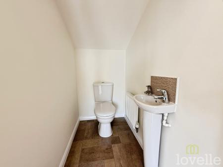 3 bedroom Terraced House for sale in Bob Rainsforth Way, Gainsborough, DN21