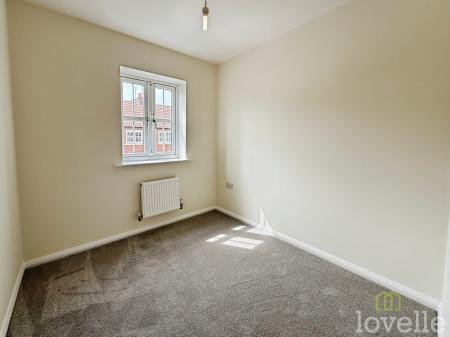 3 bedroom Terraced House for sale in Bob Rainsforth Way, Gainsborough, DN21