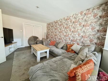 4 bedroom Detached house for sale in Ashdown Way, Misterton, DN10