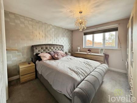 4 bedroom Detached house for sale in Ashdown Way, Misterton, DN10