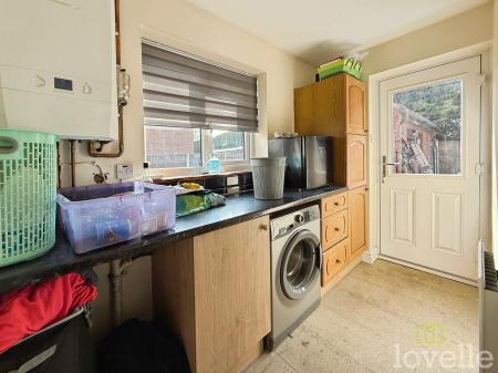 4 bedroom Detached house for sale in Ashdown Way, Misterton, DN10