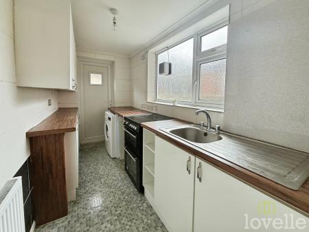 2 bedroom Terraced House for sale in Waterworks Street, Gainsborough, DN21