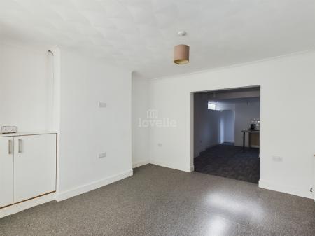 2 bedroom Terraced House to let in Ashcroft Road, Gainsborough, DN21