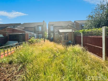 3 bedroom Semi-detached house for sale in Forster Street, Gainsborough, DN21