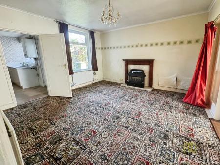 3 bedroom Semi-detached house for sale in Forster Street, Gainsborough, DN21