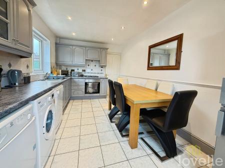 3 bedroom Bungalow for sale in Blue Bell Court, Blaxton, Doncaster, DN9