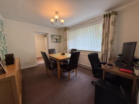 2 bedroom Detached bungalow for sale in Dunholme Close, Gainsborough, DN21