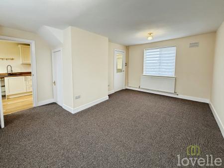 2 bedroom End of terrace house for sale in Capper Avenue, Hemswell Cliff, DN21