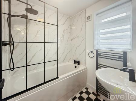 2 bedroom End of terrace house for sale in Capper Avenue, Hemswell Cliff, DN21
