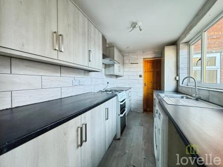 2 bedroom Terraced House to let in Noel Street, Gainsborough, DN21