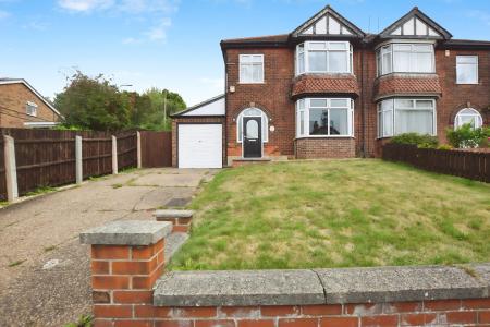 3 bedroom Semi-detached house to let in Sandsfield Lane, Gainsborough, DN21