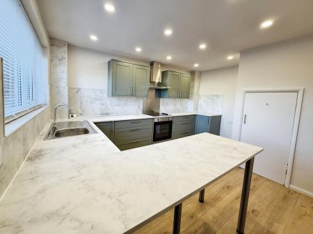 3 bedroom Terraced House to let in Gill Green Walk, Clarborough, DN22