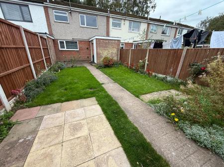 3 bedroom Terraced House to let in Gill Green Walk, Clarborough, DN22
