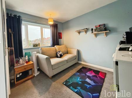 4 bedroom End of terrace house for sale in Riseholme Road, Gainsborough, DN21
