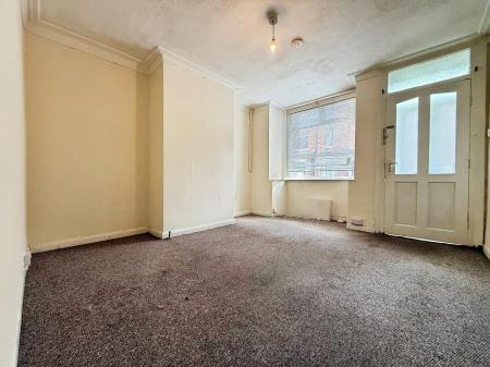 4 bedroom Terraced House to let in Trent Street, Gainsborough, DN21