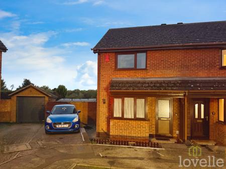 Copper Beech Close, Gainsborough, DN21