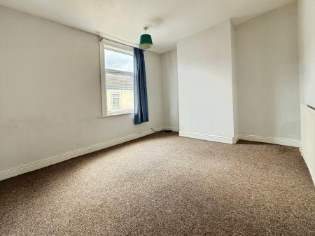 1 bedroom Terraced House to let in Portland Terrace, Gainsborough, DN21