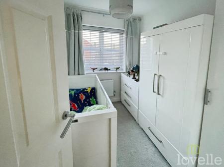 3 bedroom Semi-detached house for sale in Swale Drive, Gainsborough, DN21