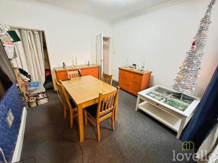 2 bedroom Terraced House for sale in Ropery Road, Gainsborough, DN21